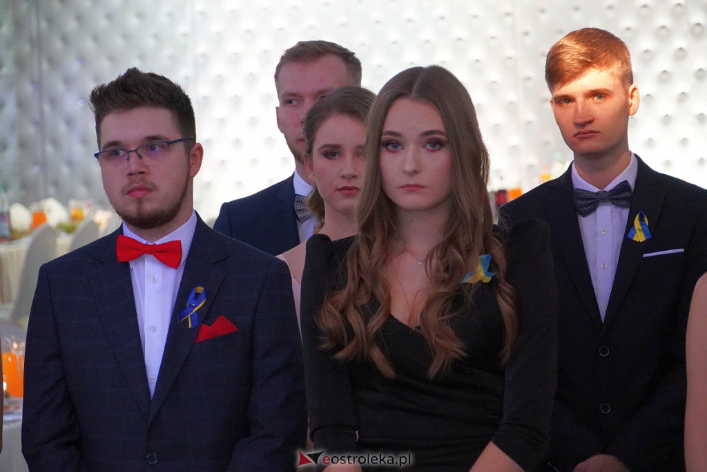 Studniówka 2022. I LO w Ostrołęce - zdjęcie #183 - eOstroleka.pl