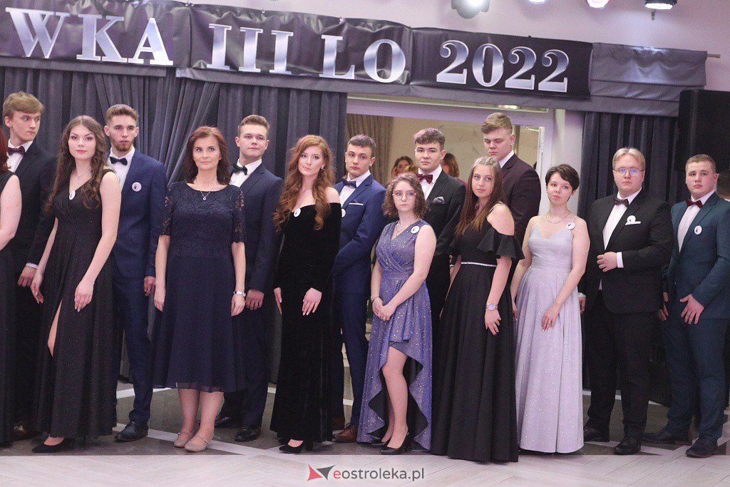 Studniówka 2022. III LO w Ostrołęce [26.02.2022] - zdjęcie #233 - eOstroleka.pl