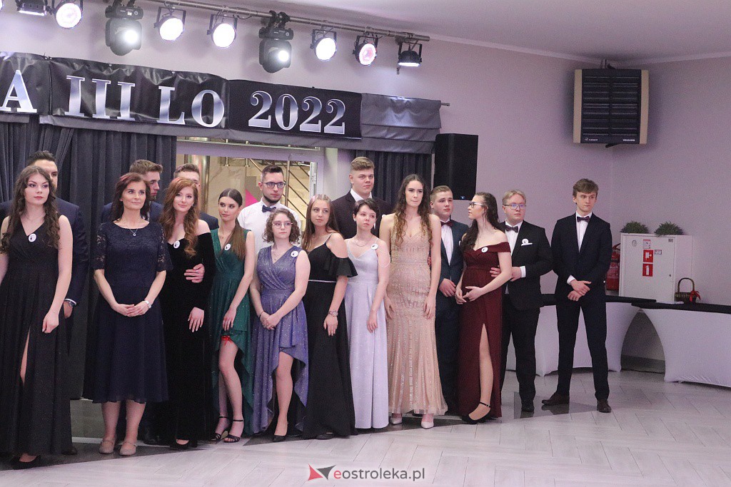 Studniówka 2022. III LO w Ostrołęce [26.02.2022] - zdjęcie #226 - eOstroleka.pl