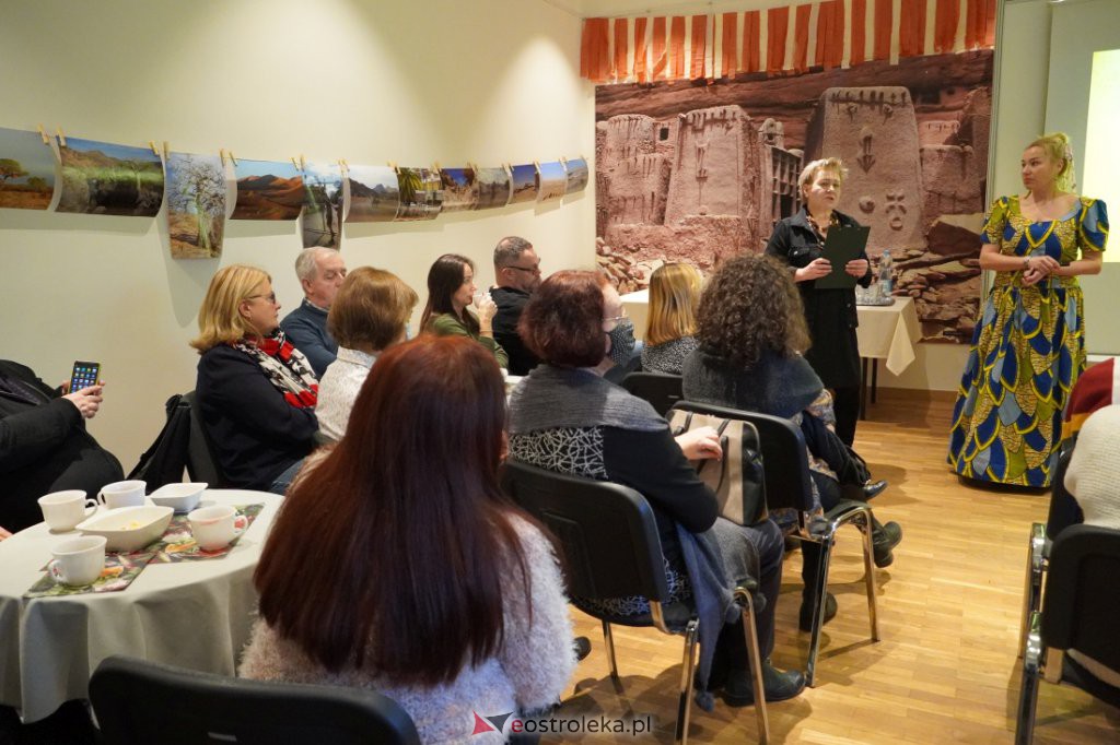 Spotkanie z cyklu „Afryka okiem podróżnika” - Monika Wisła [27.02.2022] - zdjęcie #32 - eOstroleka.pl