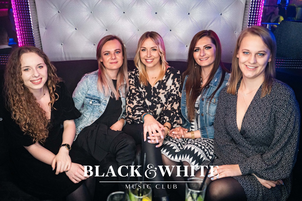 Weekend w Clubie Black&White: „Kto w lutym urodzony jest…” [19.02.2022] - zdjęcie #19 - eOstroleka.pl