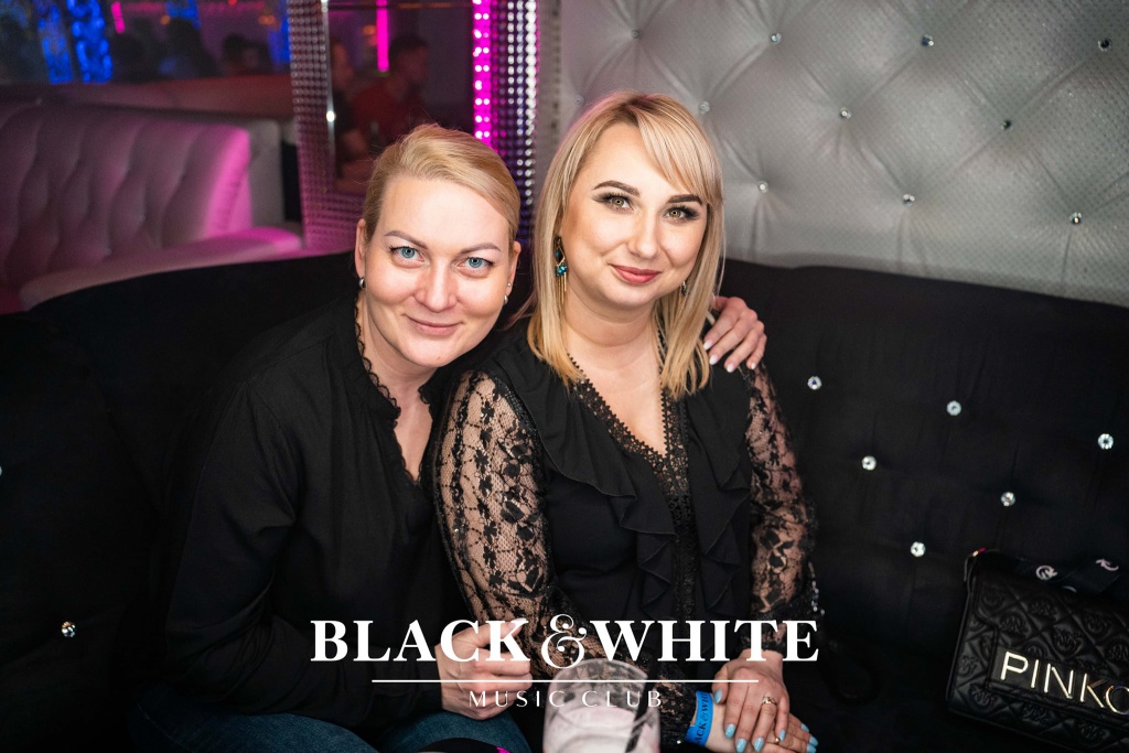 Weekend w Clubie Black&White: „Kto w lutym urodzony jest…” [19.02.2022] - zdjęcie #39 - eOstroleka.pl