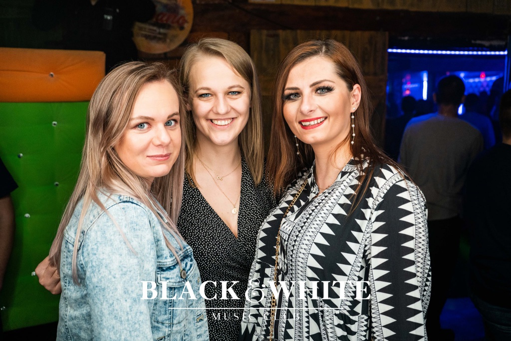 Weekend w Clubie Black&White: „Kto w lutym urodzony jest…” [19.02.2022] - zdjęcie #46 - eOstroleka.pl