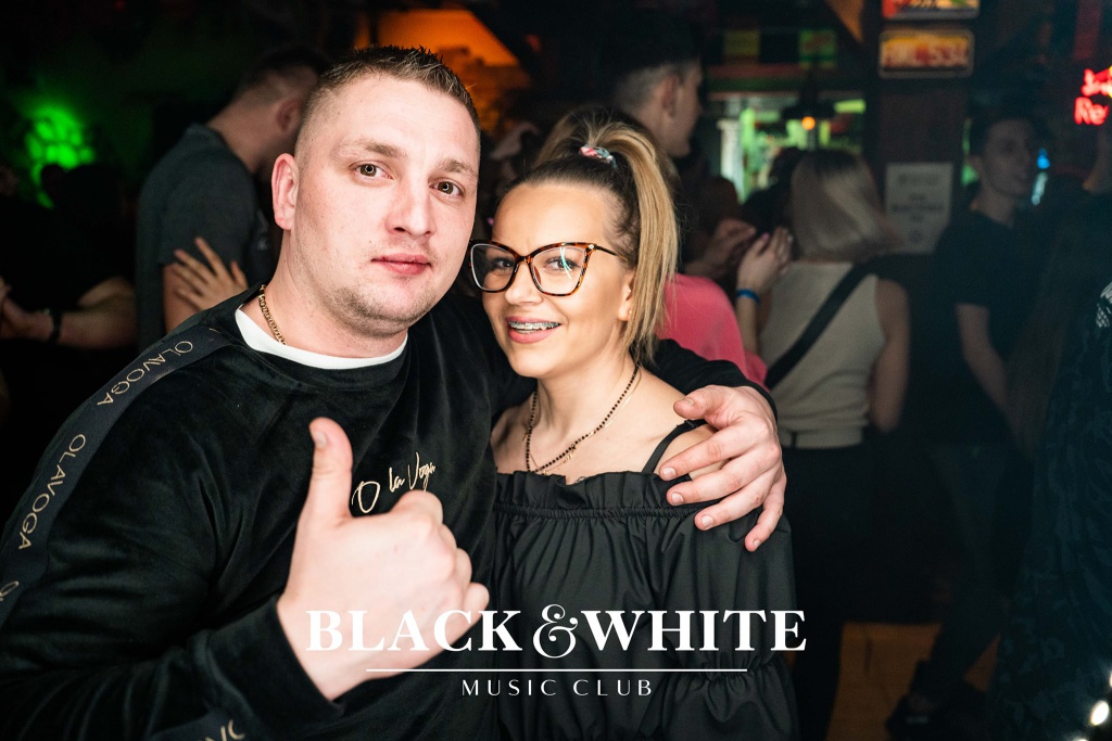 Weekend w Clubie Black&White: „Kto w lutym urodzony jest…” [19.02.2022] - zdjęcie #23 - eOstroleka.pl