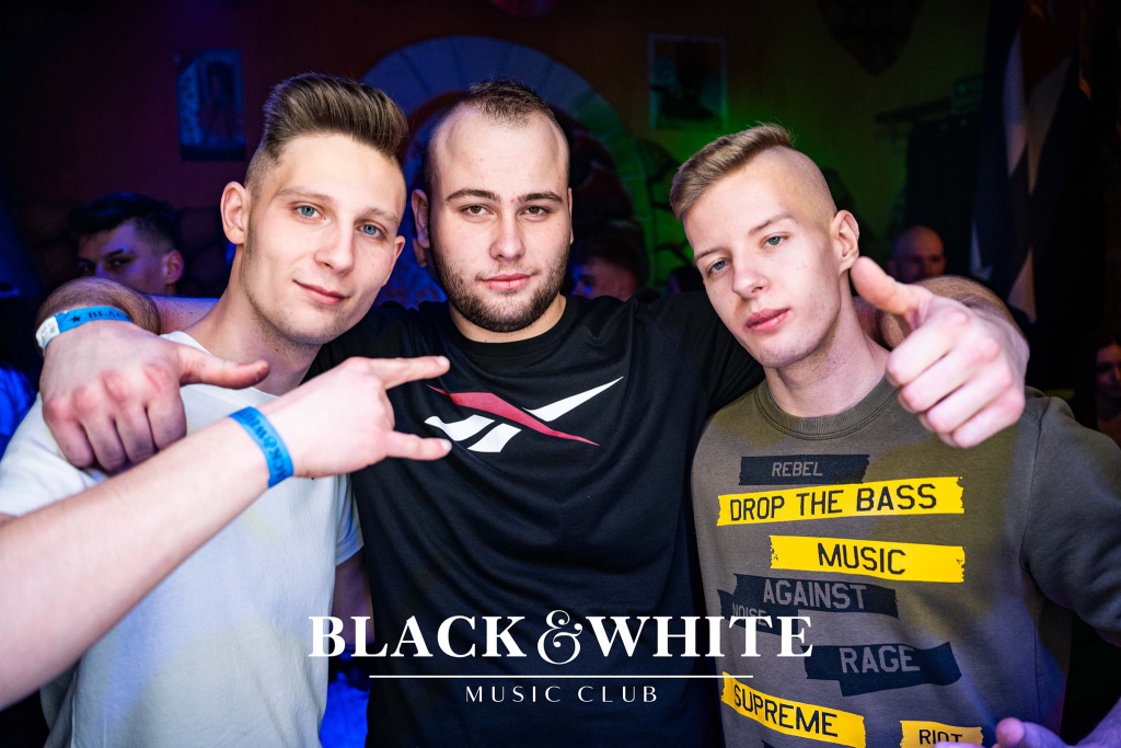 Weekend w Clubie Black&White: „Kto w lutym urodzony jest…” [19.02.2022] - zdjęcie #56 - eOstroleka.pl