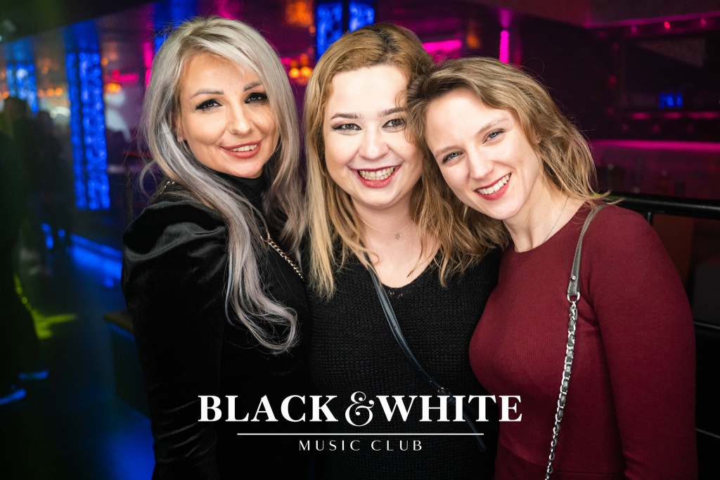Weekend w Clubie Black&White: „Kto w lutym urodzony jest…” [19.02.2022] - zdjęcie #57 - eOstroleka.pl