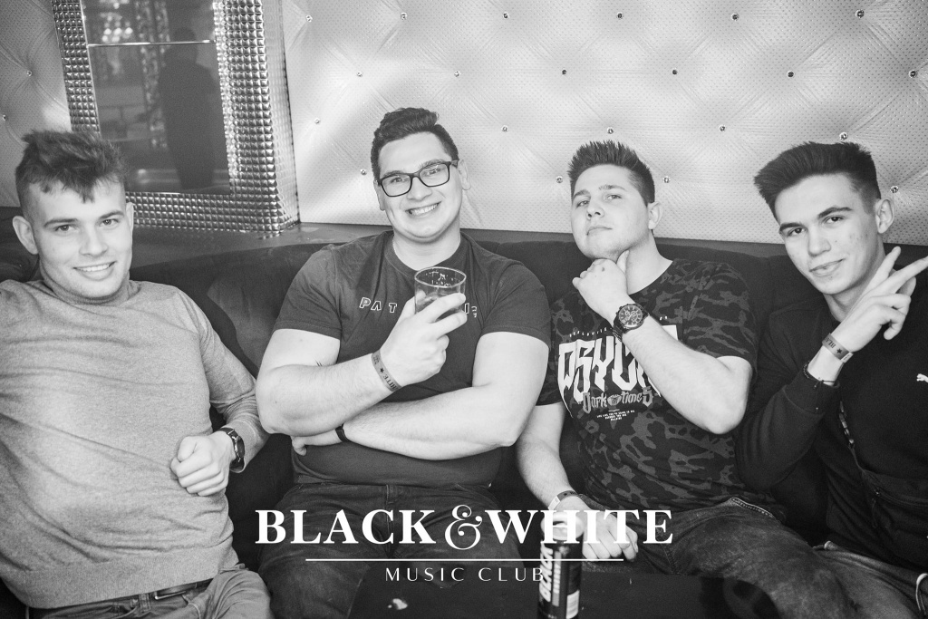 Weekend w Clubie Black&White: „Kto w lutym urodzony jest…” [19.02.2022] - zdjęcie #9 - eOstroleka.pl