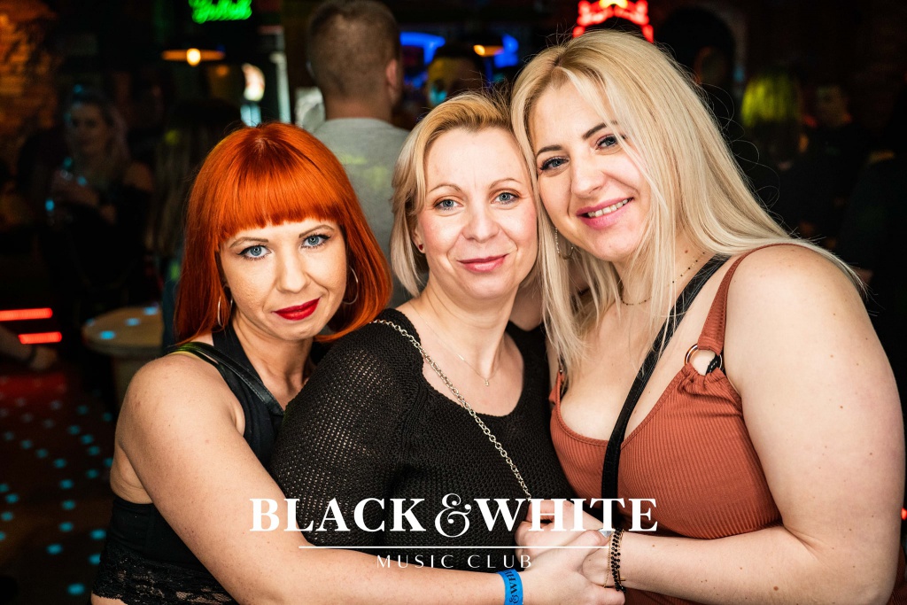 Weekend w Clubie Black&White: „Kto w lutym urodzony jest…” [19.02.2022] - zdjęcie #66 - eOstroleka.pl