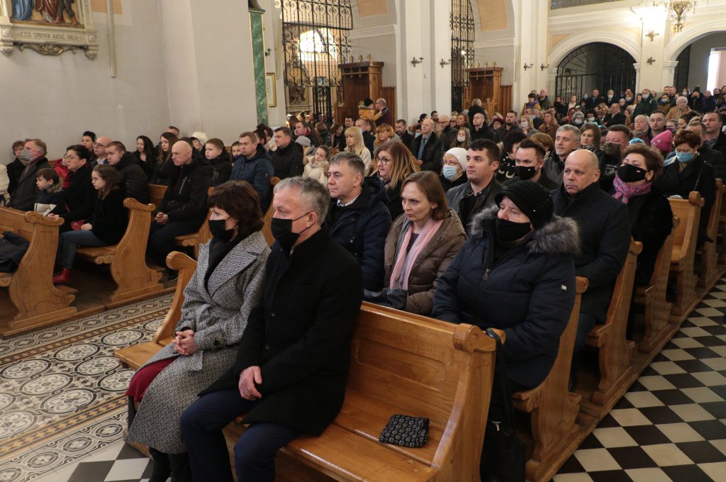 Pomodlili się w intencji poległych Obrońców Ojczyzny [27.02.2022] - zdjęcie #6 - eOstroleka.pl