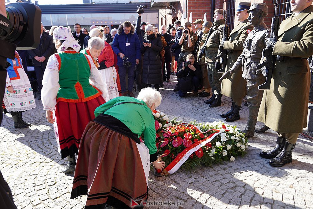 Oficjalne otwarcie Muzeum Żołnierzy Wyklętych w Ostrołęce [01.03.2022] - zdjęcie #142 - eOstroleka.pl