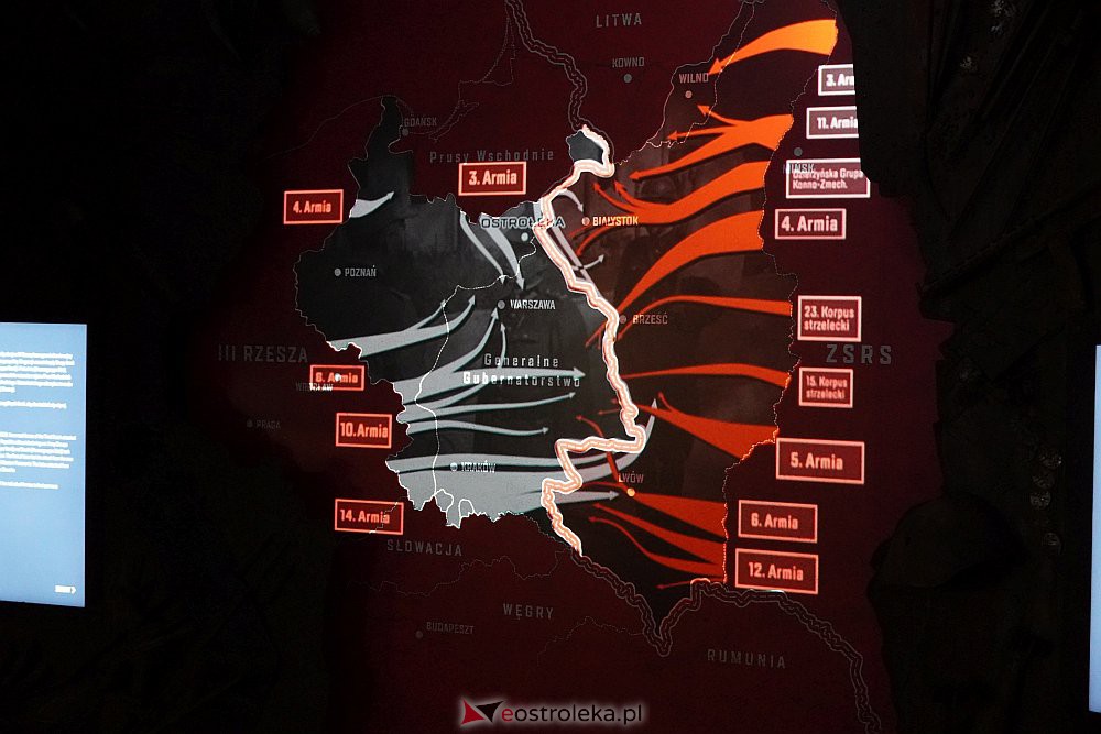 Oficjalne otwarcie Muzeum Żołnierzy Wyklętych w Ostrołęce [01.03.2022] - zdjęcie #125 - eOstroleka.pl