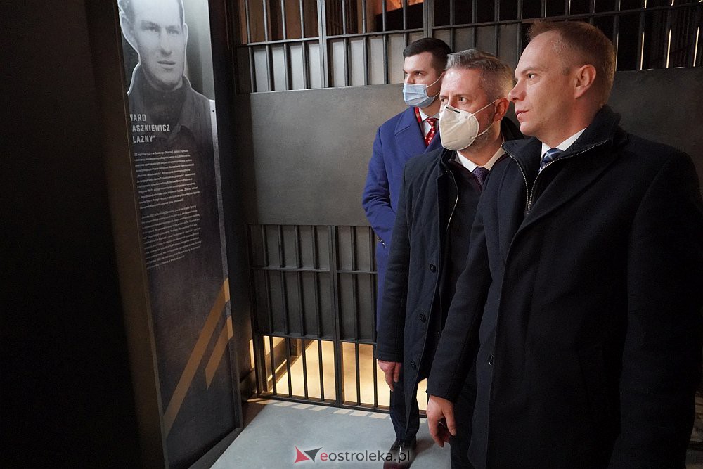 Oficjalne otwarcie Muzeum Żołnierzy Wyklętych w Ostrołęce [01.03.2022] - zdjęcie #201 - eOstroleka.pl