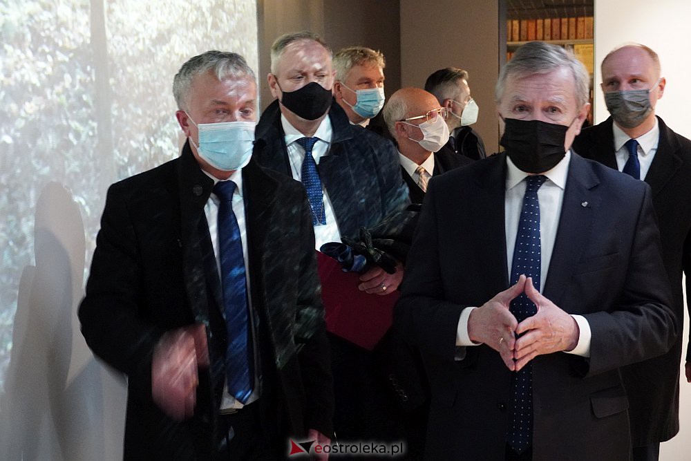 Oficjalne otwarcie Muzeum Żołnierzy Wyklętych w Ostrołęce [01.03.2022] - zdjęcie #158 - eOstroleka.pl