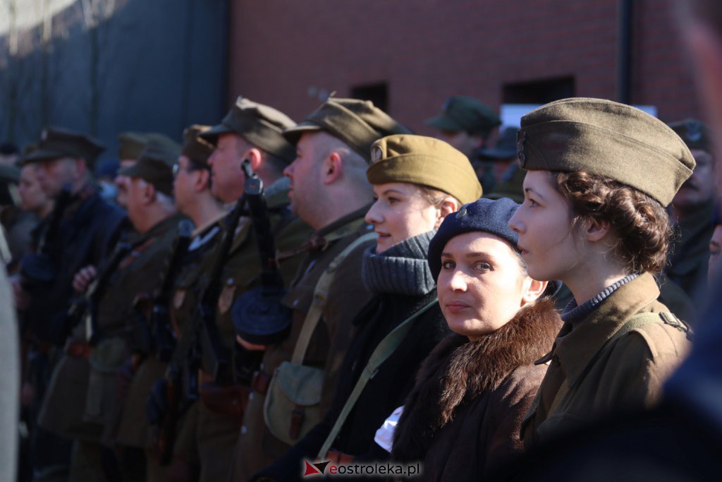 Oficjalne otwarcie Muzeum Żołnierzy Wyklętych w Ostrołęce [01.03.2022] - zdjęcie #77 - eOstroleka.pl