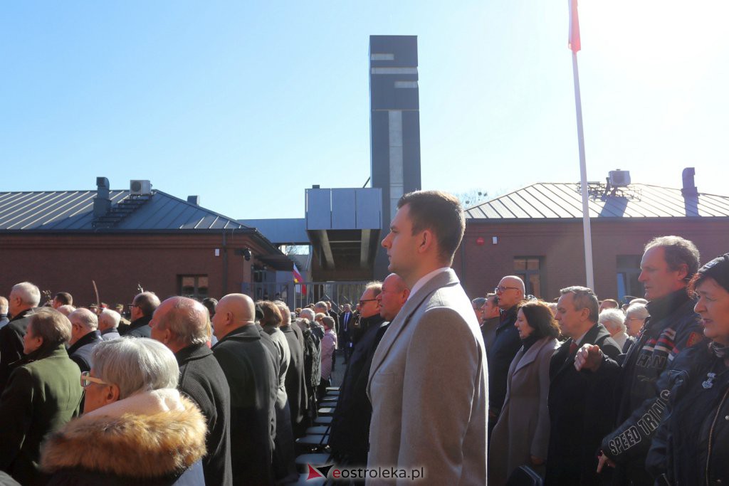 Oficjalne otwarcie Muzeum Żołnierzy Wyklętych w Ostrołęce [01.03.2022] - zdjęcie #48 - eOstroleka.pl