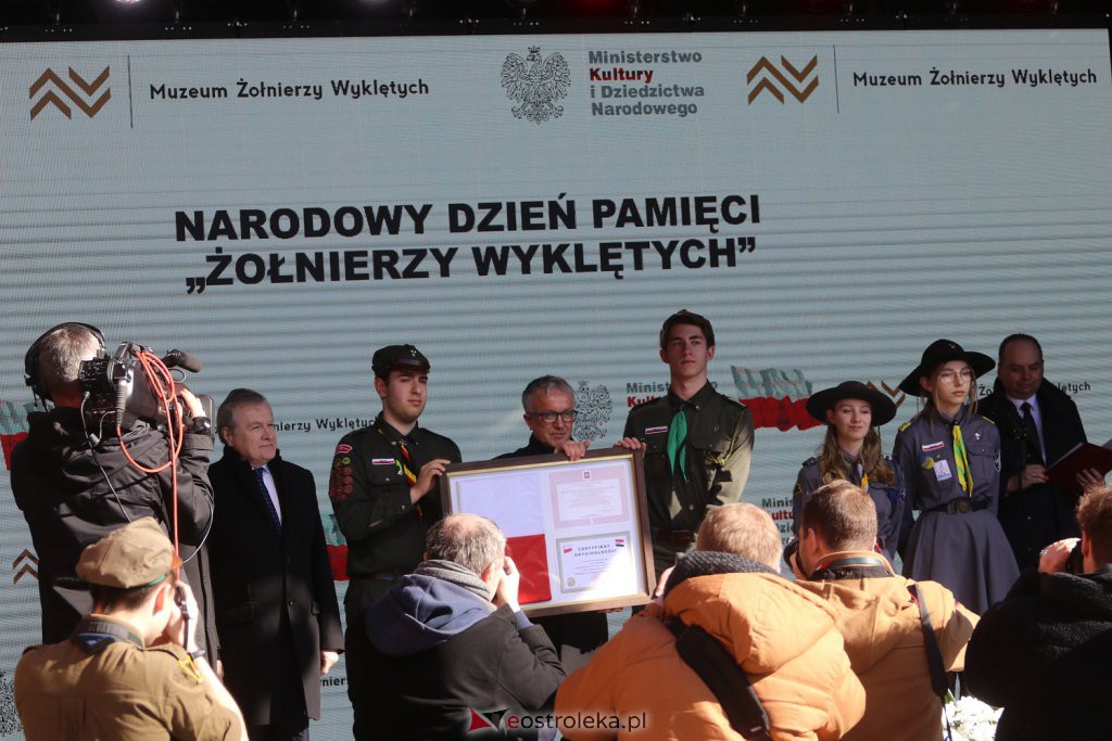 Oficjalne otwarcie Muzeum Żołnierzy Wyklętych w Ostrołęce [01.03.2022] - zdjęcie #41 - eOstroleka.pl