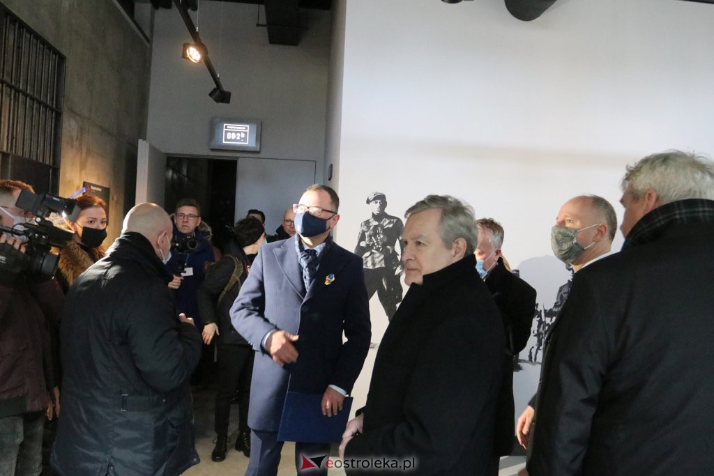 Oficjalne otwarcie Muzeum Żołnierzy Wyklętych w Ostrołęce [01.03.2022] - zdjęcie #11 - eOstroleka.pl