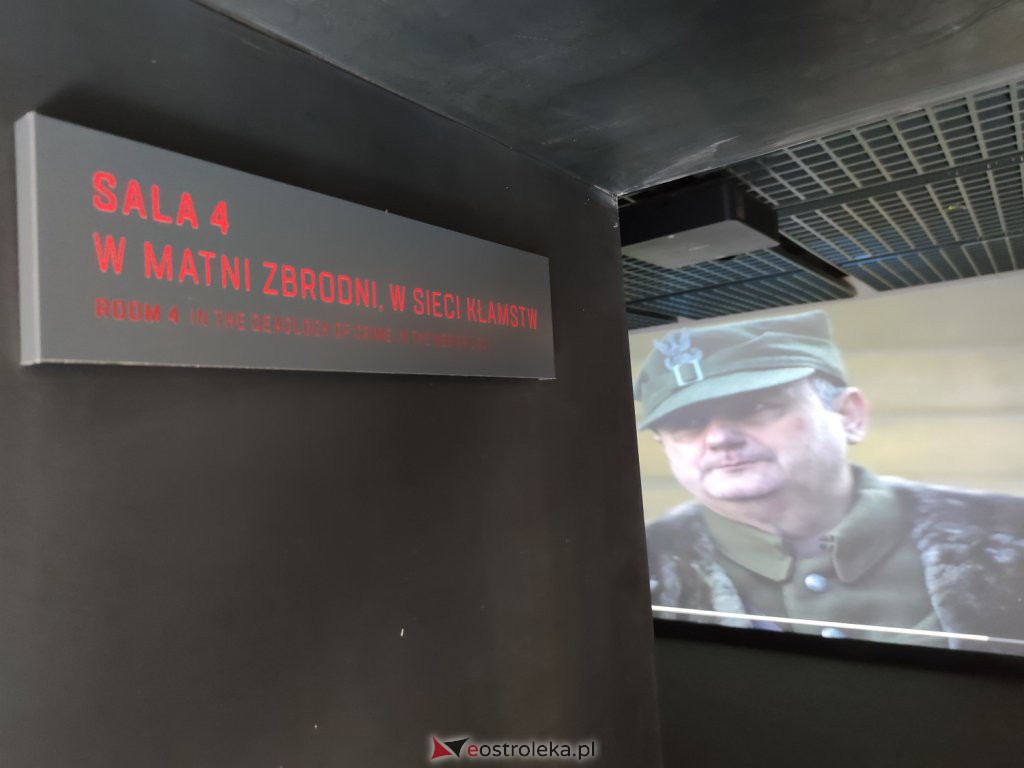 Oficjalne otwarcie Muzeum Żołnierzy Wyklętych w Ostrołęce [01.03.2022] - zdjęcie #88 - eOstroleka.pl