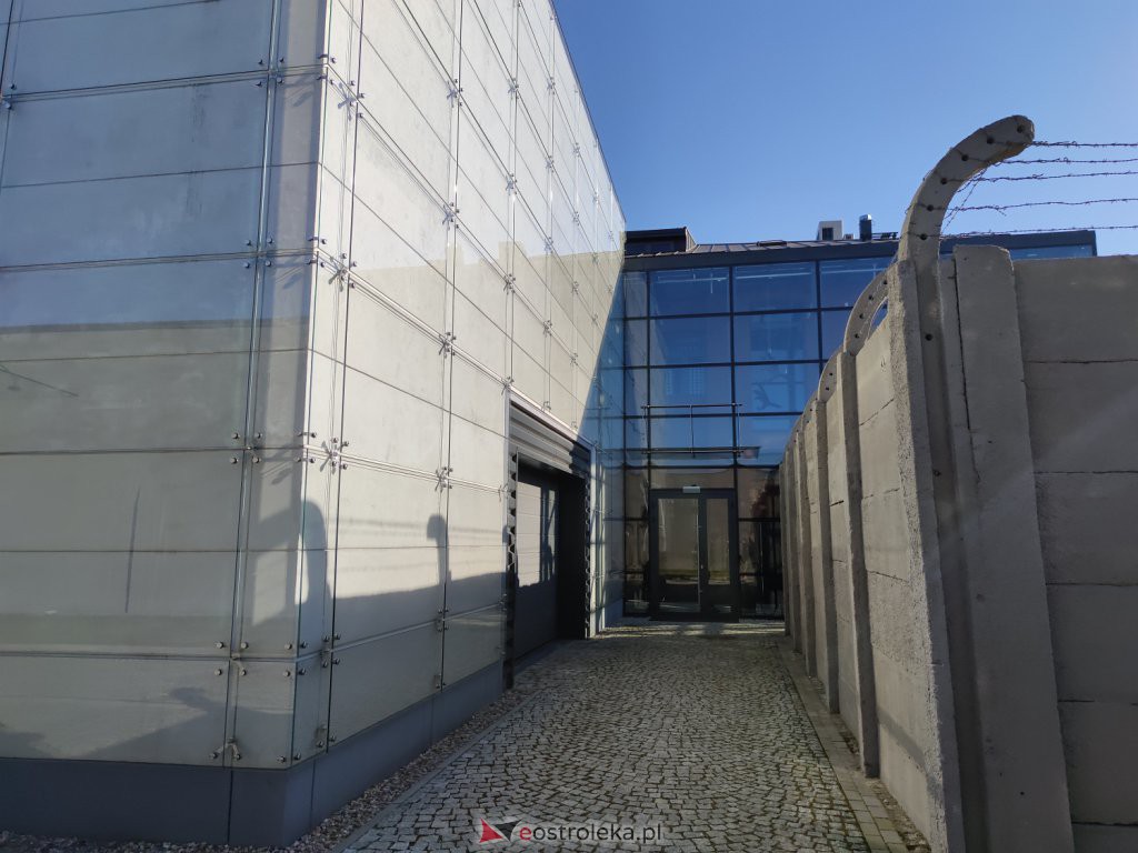 Oficjalne otwarcie Muzeum Żołnierzy Wyklętych w Ostrołęce [01.03.2022] - zdjęcie #64 - eOstroleka.pl