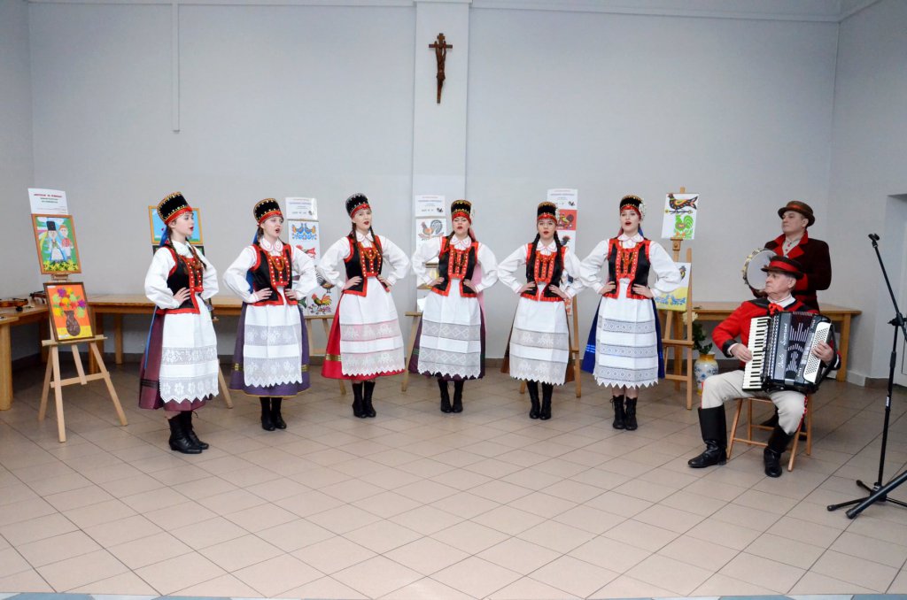 „Śladami Kurpiów”. Uhonorowano artystów promujących nasz region - zdjęcie #15 - eOstroleka.pl