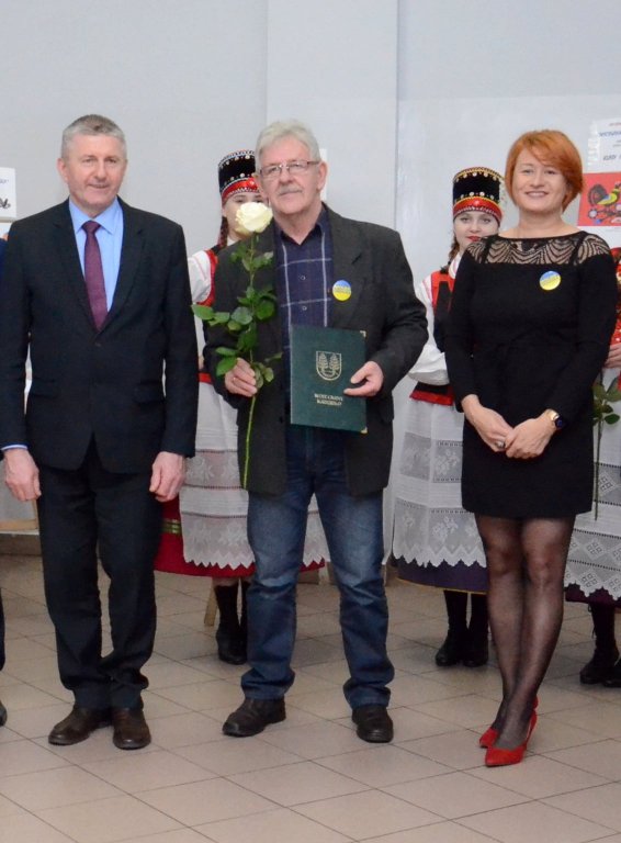 „Śladami Kurpiów”. Uhonorowano artystów promujących nasz region - zdjęcie #17 - eOstroleka.pl