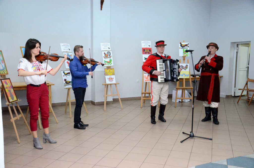 „Śladami Kurpiów”. Uhonorowano artystów promujących nasz region - zdjęcie #31 - eOstroleka.pl