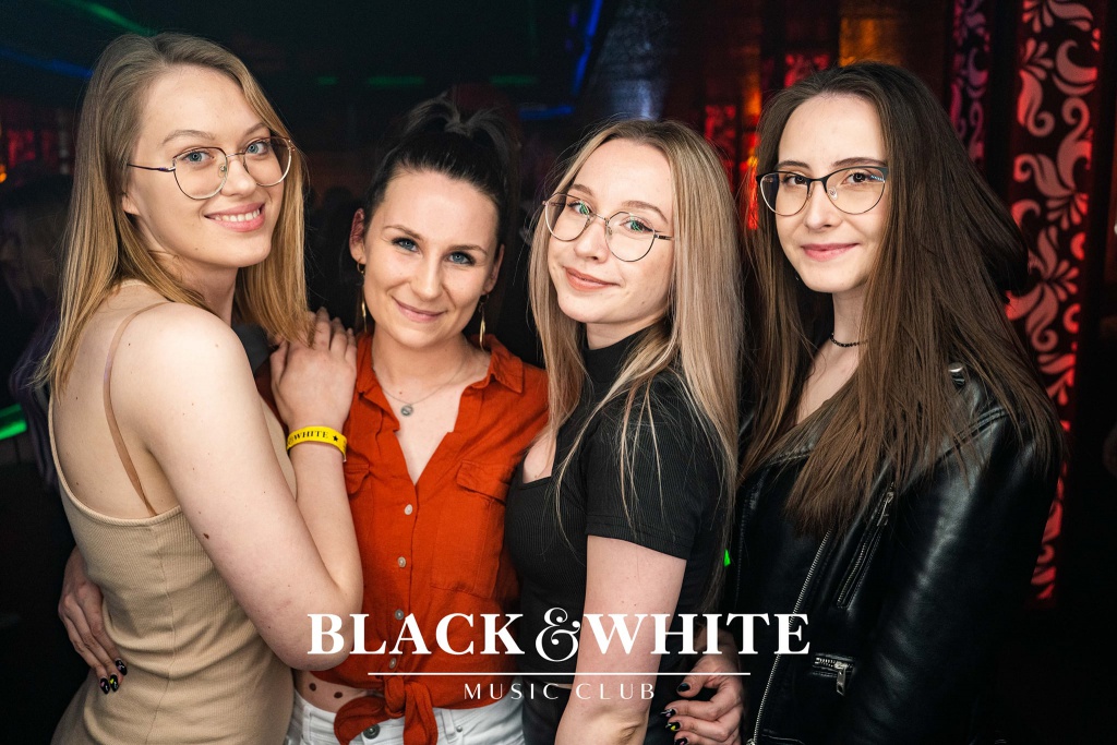 DJ Hazel w Clubie Black&White [25.02.2022] - zdjęcie #43 - eOstroleka.pl
