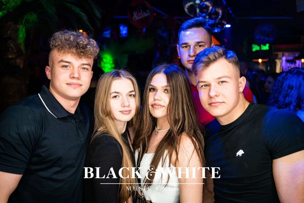 DJ Hazel w Clubie Black&White [25.02.2022] - zdjęcie #32 - eOstroleka.pl