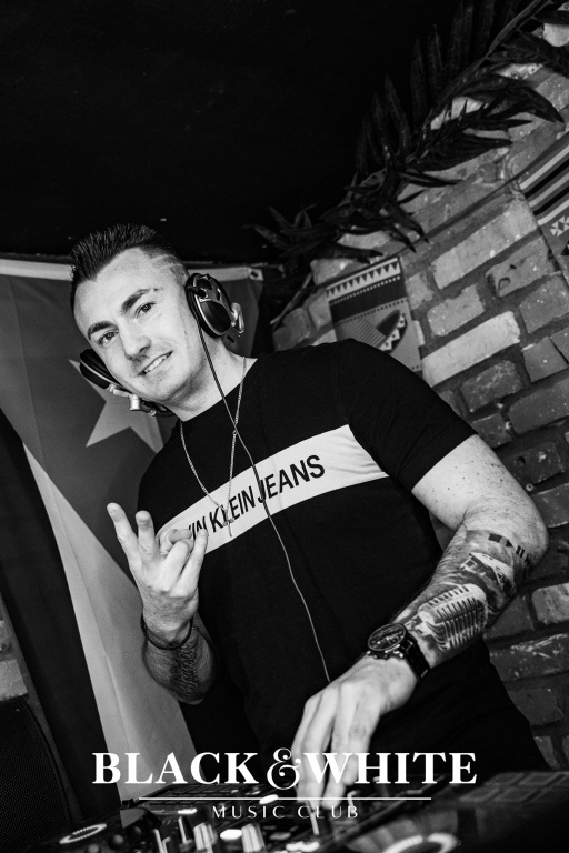 DJ Hazel w Clubie Black&White [25.02.2022] - zdjęcie #25 - eOstroleka.pl