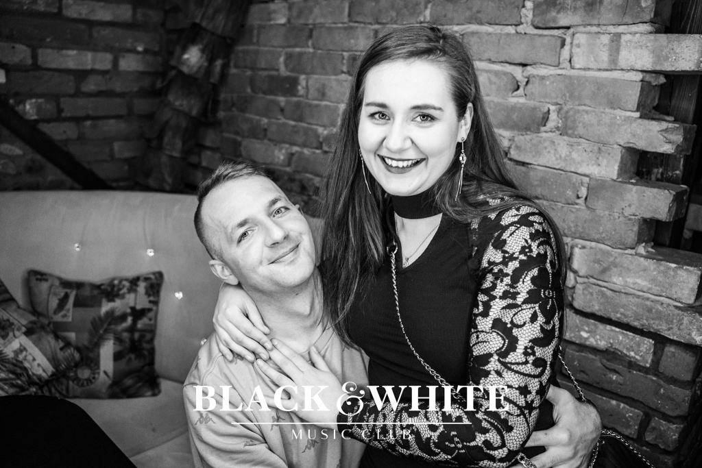 DJ Hazel w Clubie Black&White [25.02.2022] - zdjęcie #5 - eOstroleka.pl