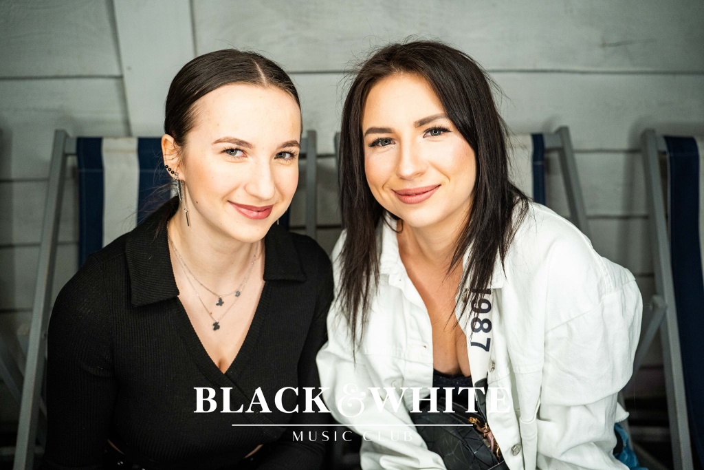 DJ Hazel w Clubie Black&White [25.02.2022] - zdjęcie #2 - eOstroleka.pl