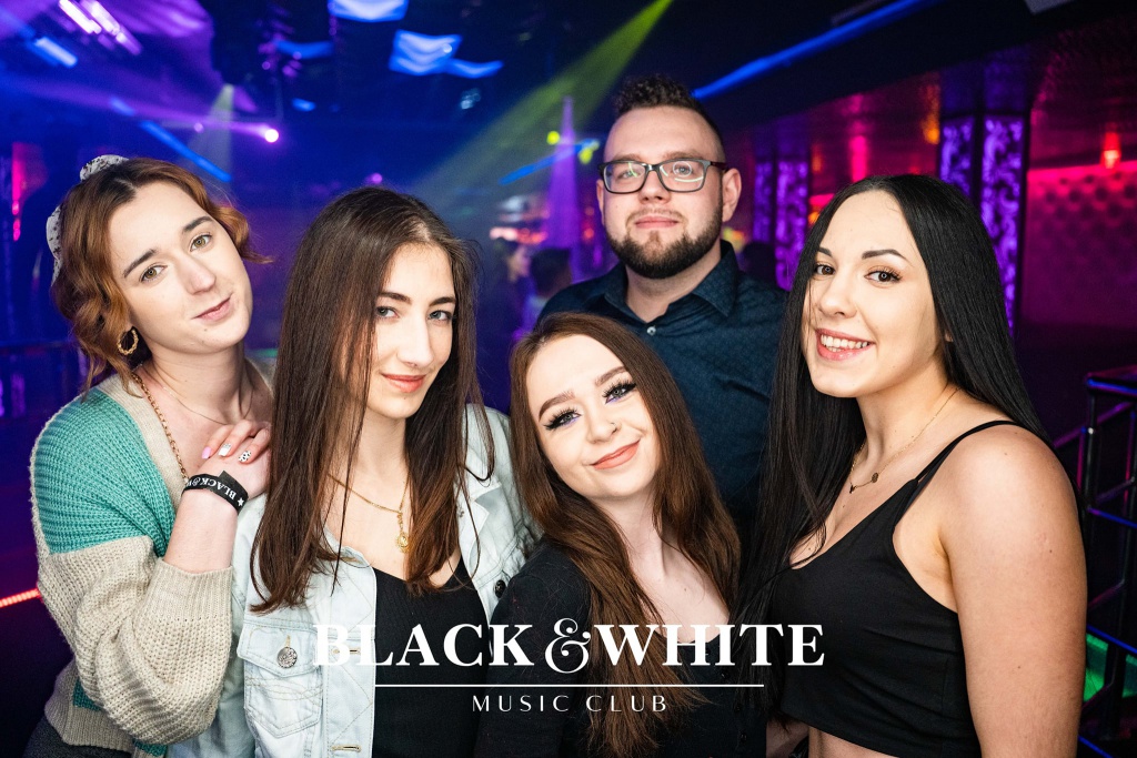 Mandaryna w Ostrołęce. Koncert zorganizował Club Black&White [26.02.2022] - zdjęcie #4 - eOstroleka.pl