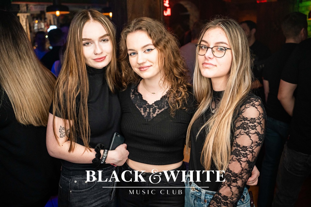 Mandaryna w Ostrołęce. Koncert zorganizował Club Black&White [26.02.2022] - zdjęcie #40 - eOstroleka.pl