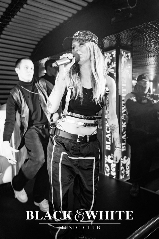 Mandaryna w Ostrołęce. Koncert zorganizował Club Black&White [26.02.2022] - zdjęcie #9 - eOstroleka.pl