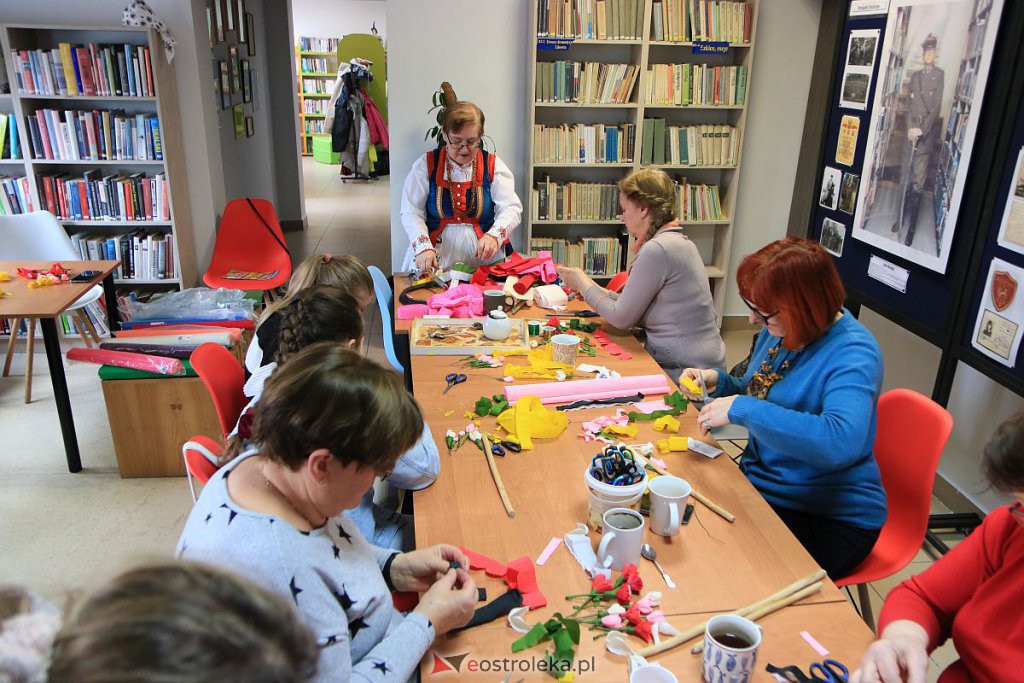 Warsztaty palmy wielkanocnej w Rzekuniu [05.03.2022] - zdjęcie #17 - eOstroleka.pl