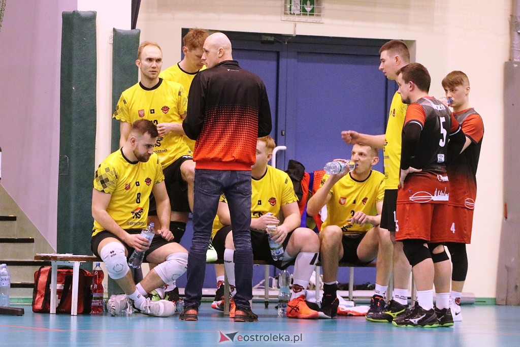 Volley Ostrołęka - Wisła Płock [05.03.2022] - zdjęcie #27 - eOstroleka.pl