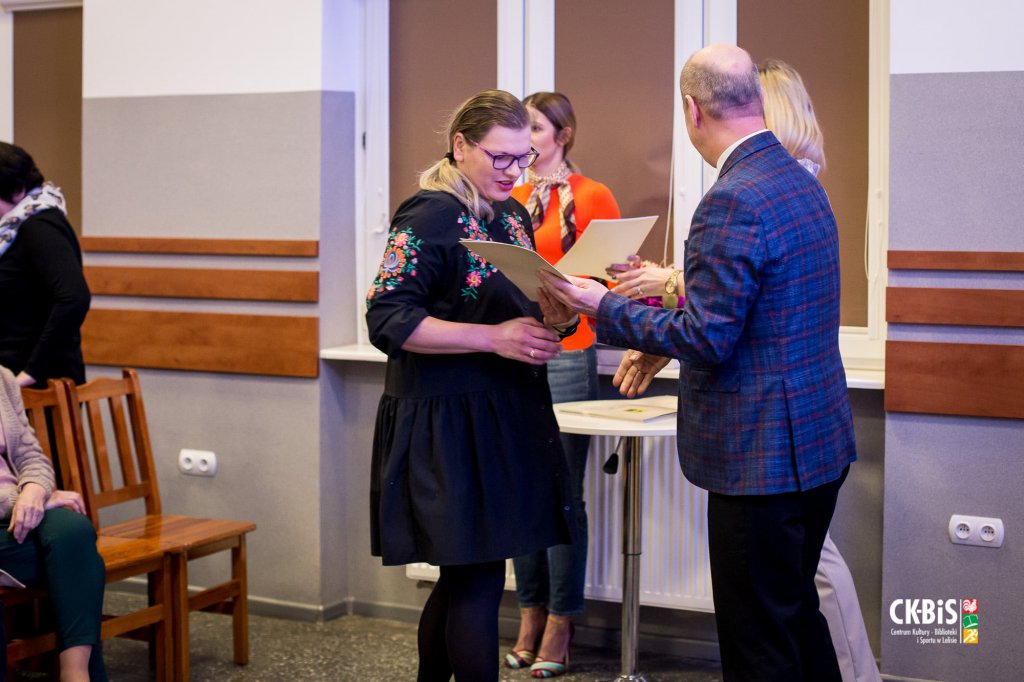 Dzień Kobiet w Lelisie. Był koncert i ciekawa wystawa [05.03.2022] - zdjęcie #35 - eOstroleka.pl