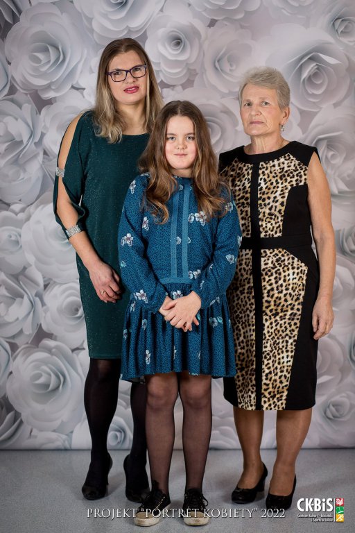 „Pokoleniowy Portret Kobiety 2022” – podsumowanie akcji [8.03.2022] - zdjęcie #20 - eOstroleka.pl