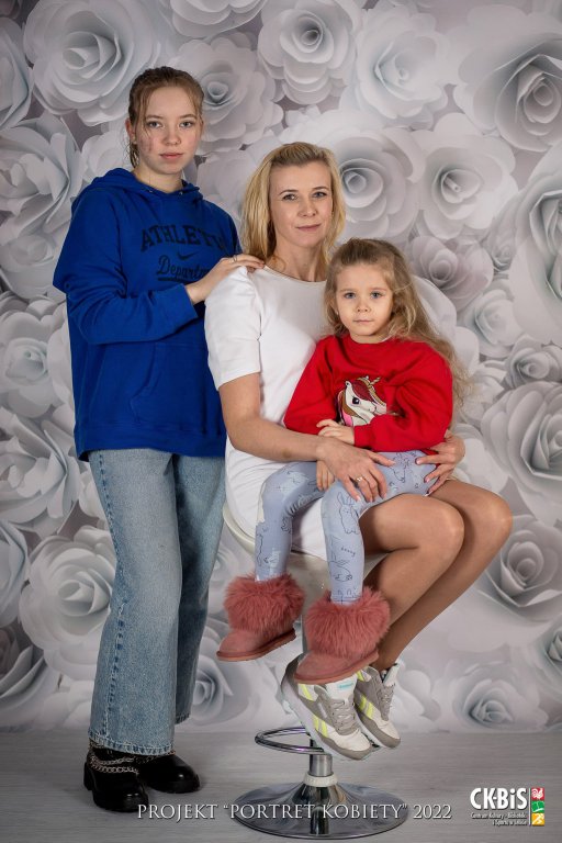 „Pokoleniowy Portret Kobiety 2022” – podsumowanie akcji [8.03.2022] - zdjęcie #4 - eOstroleka.pl