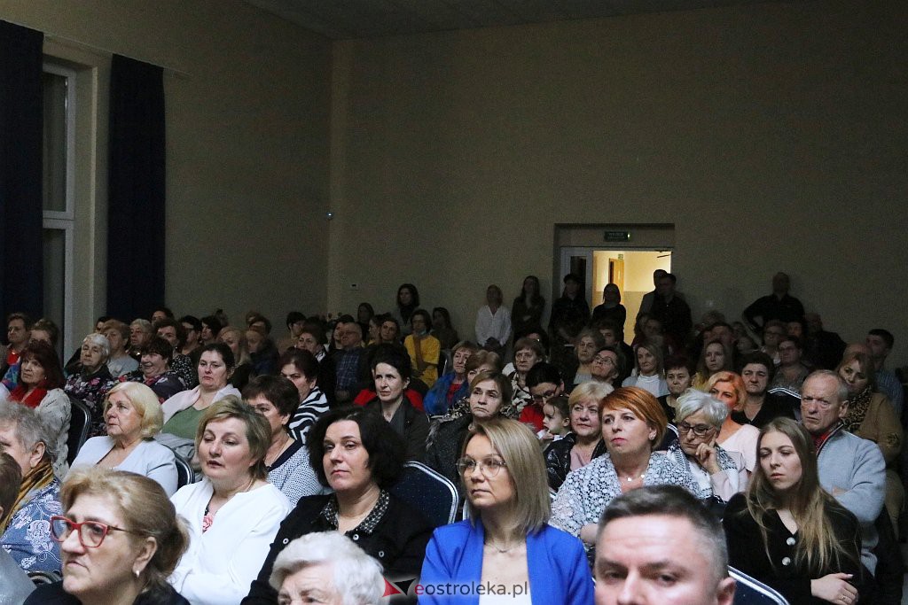 Dzień Kobiet w Goworowie [08.03.2022] - zdjęcie #7 - eOstroleka.pl