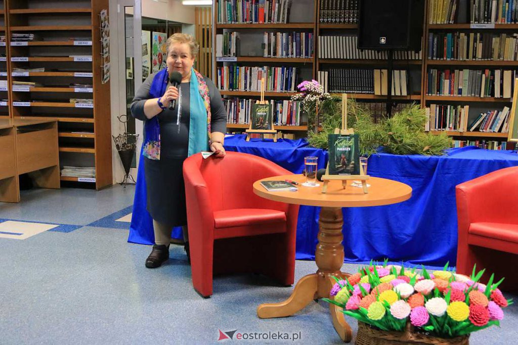 O „Kobietach z Puszczy” w ostrołęckiej bibliotece [08.03.2022] - zdjęcie #3 - eOstroleka.pl