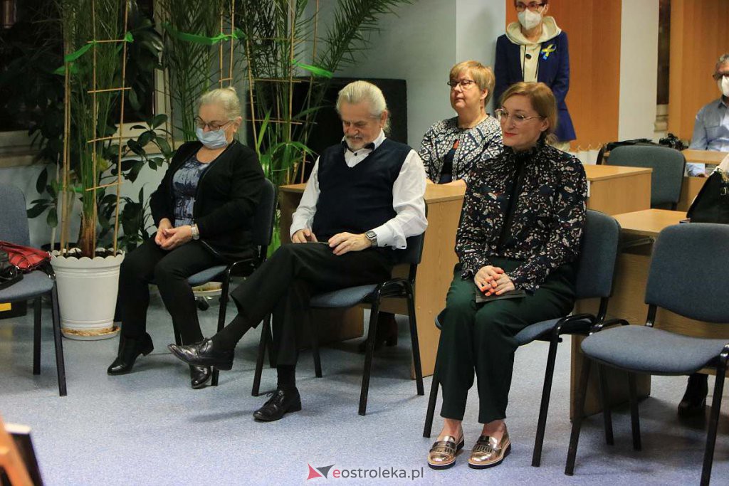 O „Kobietach z Puszczy” w ostrołęckiej bibliotece [08.03.2022] - zdjęcie #14 - eOstroleka.pl