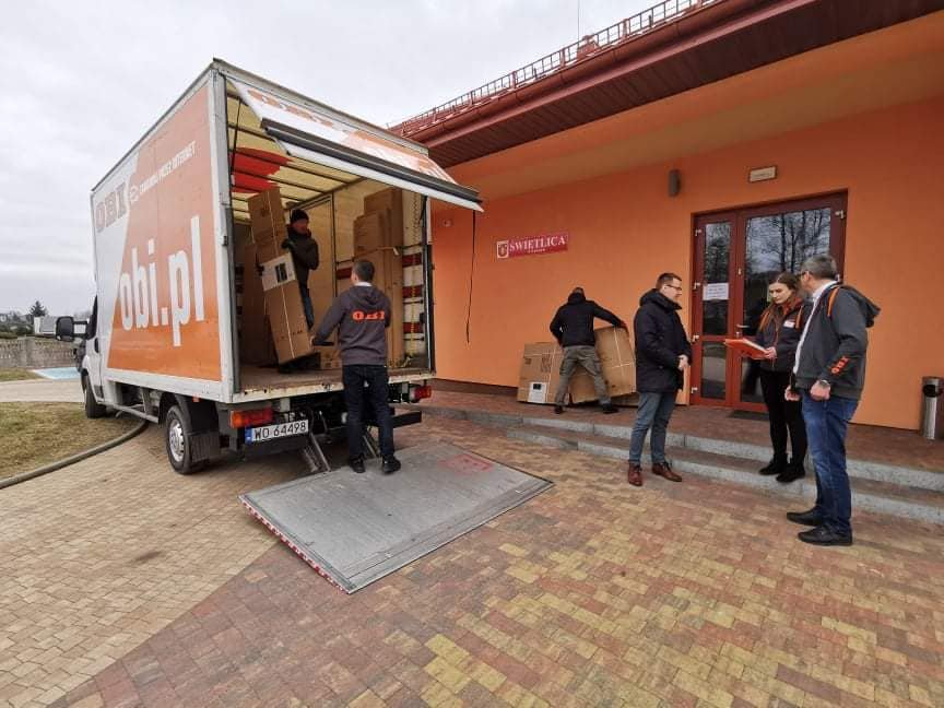 Rzekuń solidnie wspiera uchodźców z Ukrainy [10.03.2022] - zdjęcie #14 - eOstroleka.pl