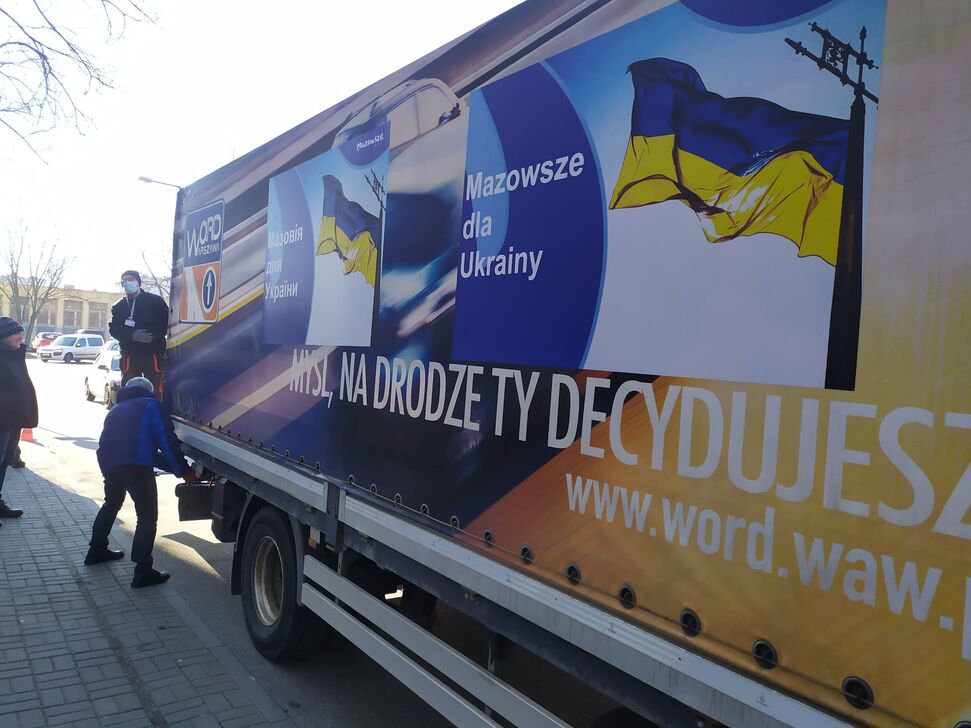 Dary z Mazowsza dla Ukrainy [10.03.2022] - zdjęcie #2 - eOstroleka.pl