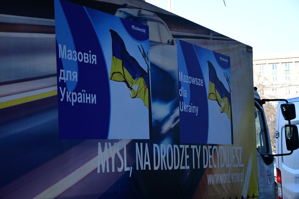Dary z Mazowsza dla Ukrainy [10.03.2022] - zdjęcie #11 - eOstroleka.pl