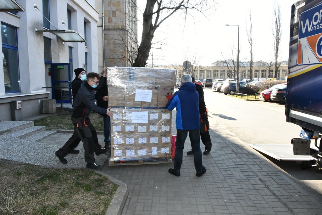 Dary z Mazowsza dla Ukrainy [10.03.2022] - zdjęcie #18 - eOstroleka.pl