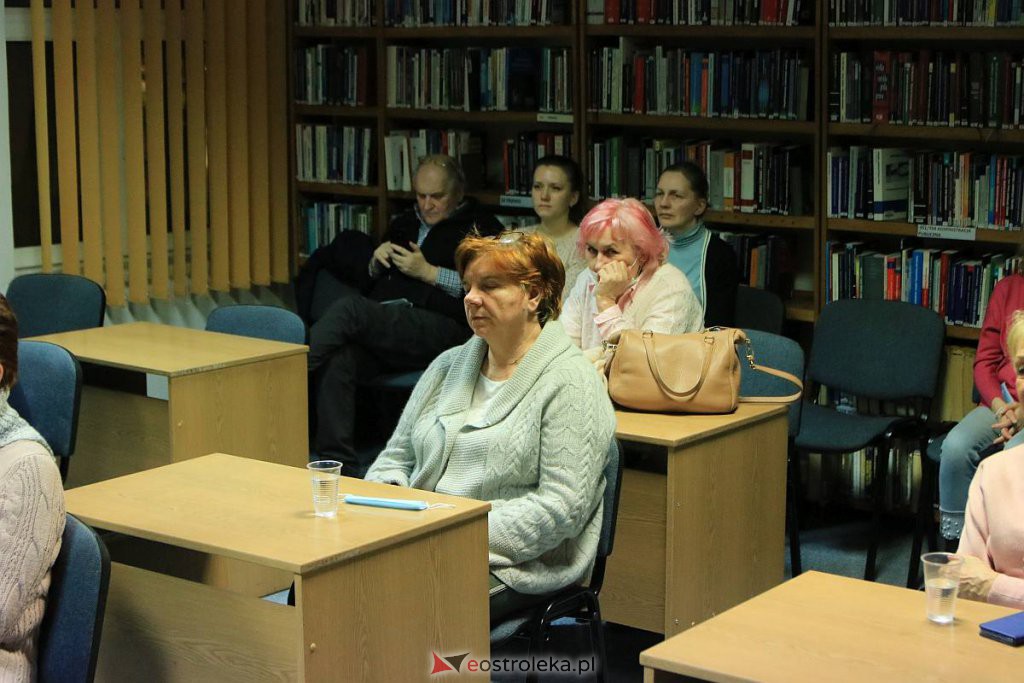 Celtycka noc z ukraińskim akcentem w ostrołęckiej bibliotece [10.03.2022] - zdjęcie #9 - eOstroleka.pl