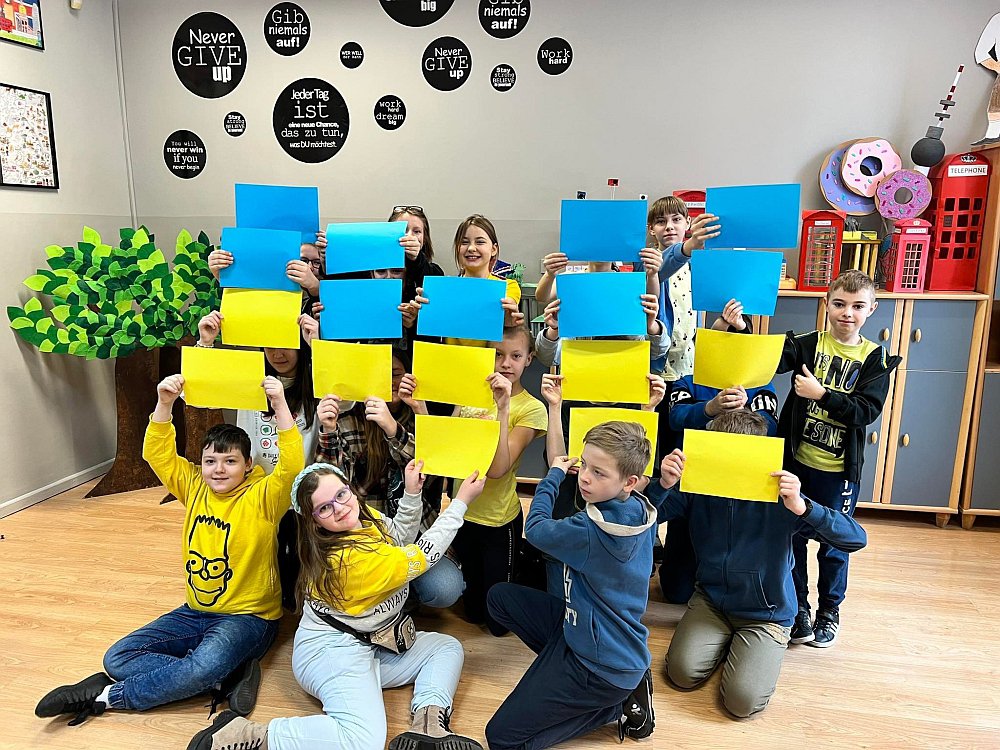 „Jedynka” solidarna z Ukrainą [11.03.2022] - zdjęcie #9 - eOstroleka.pl