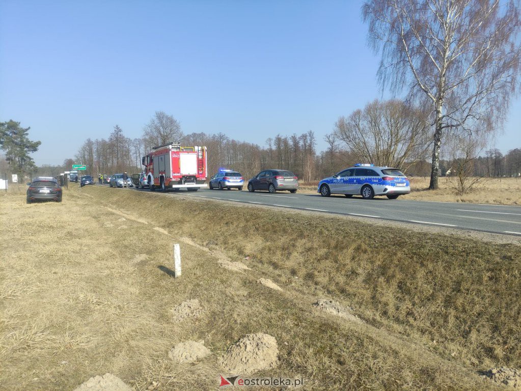 Karambol w Zabrodziu na DK-53 [17.03.2022] - zdjęcie #13 - eOstroleka.pl