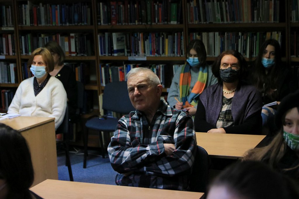 Wiesław Rzońca i Karol Samsel w ostrołęckiej bibliotece. Romantyzm i jego rewizje [18.03.2022] - zdjęcie #14 - eOstroleka.pl